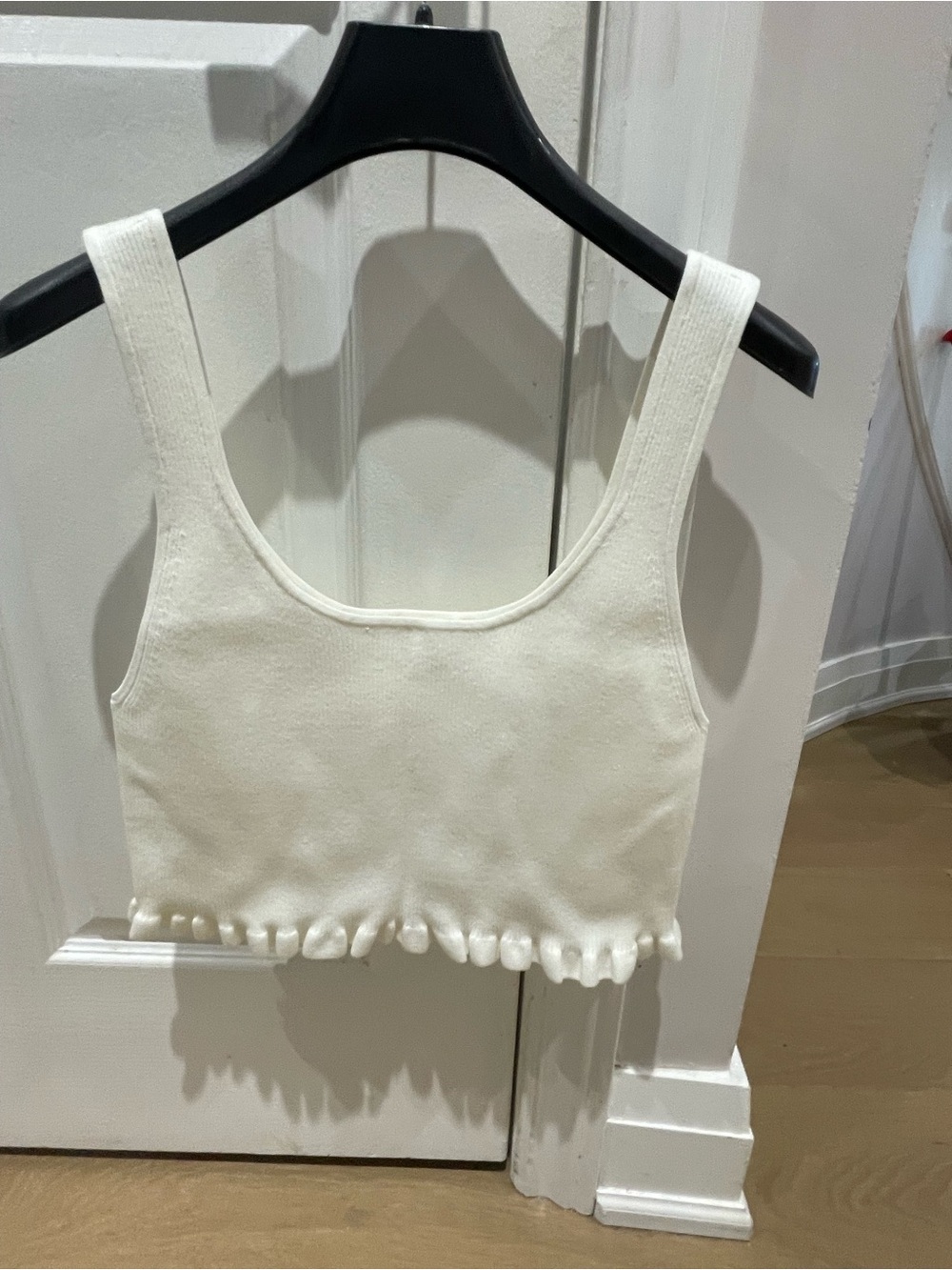 Wilfred Cream Ruffle Hem Cropped Tank